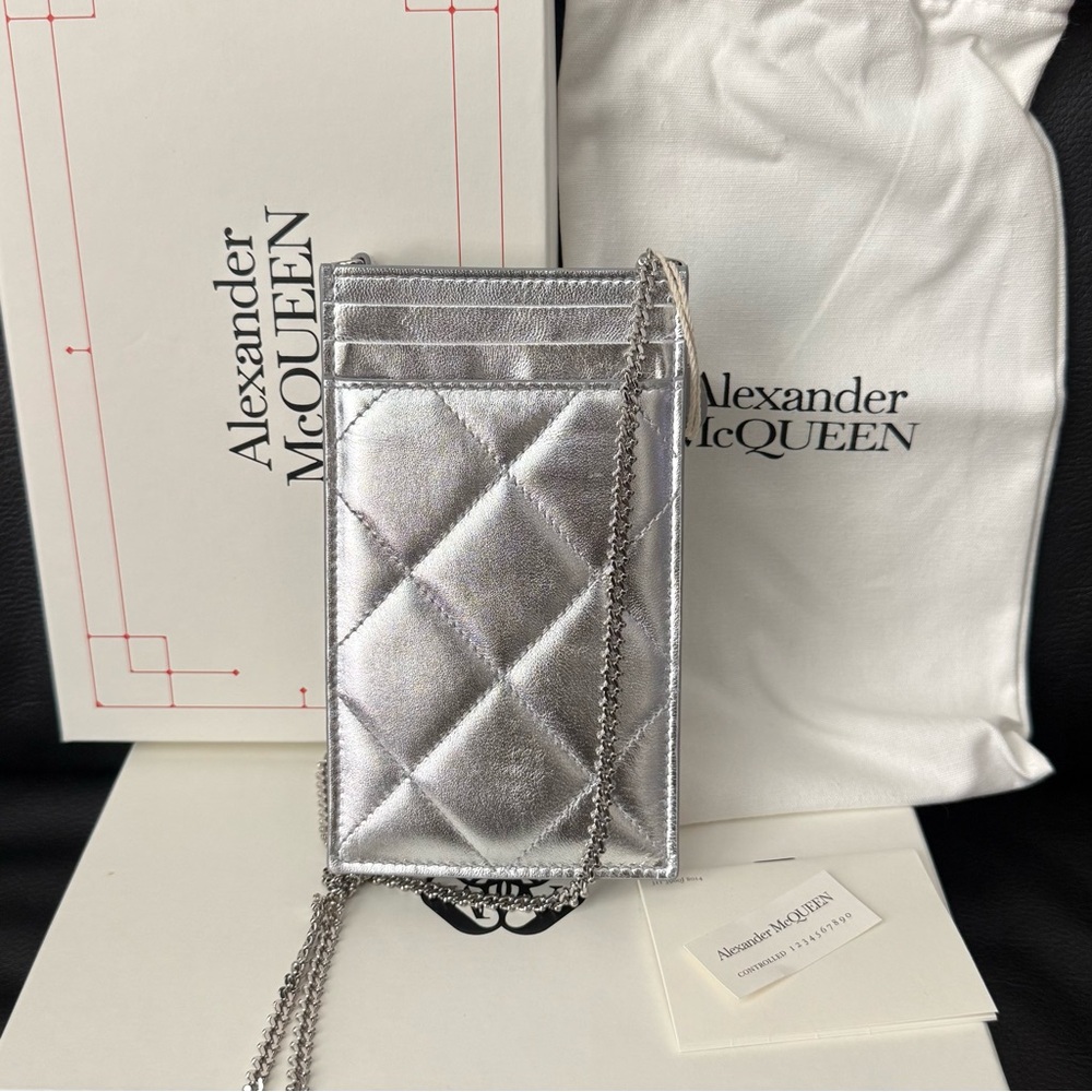 Alexander McQueen Quilted Metallic Silver Chain Shoulder Bag - Picture 2 of 13